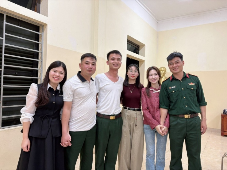 Chồng sắp cưới của giọng ca quê Bắc Ninh gây bất ngờ khi đăng tải clip bắt trend&nbsp;