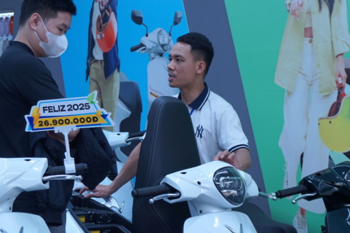 Xe máy điện trở thành lựa chọn được nhiều người cân nhắc: Xu hướng ngắn hạn hay tất yếu của thị trường?