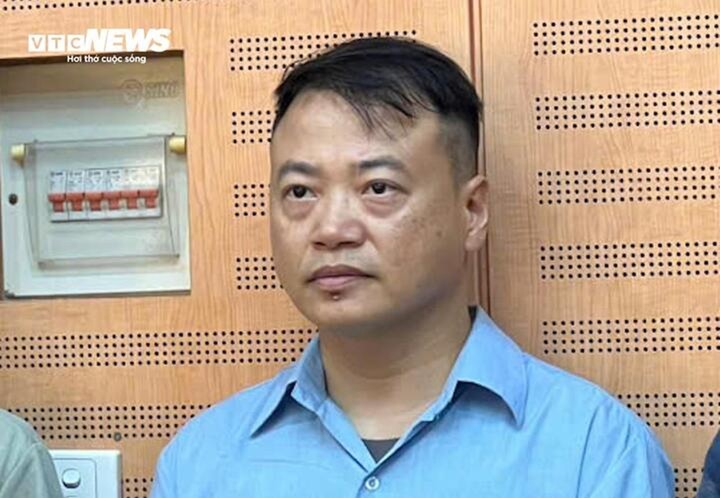 Nguyễn Hòa Bình (tức Shark Bình).