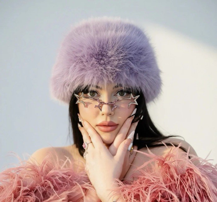 Bekuh Boom là nhân vật danh tiếng trong làng nhạc Hàn