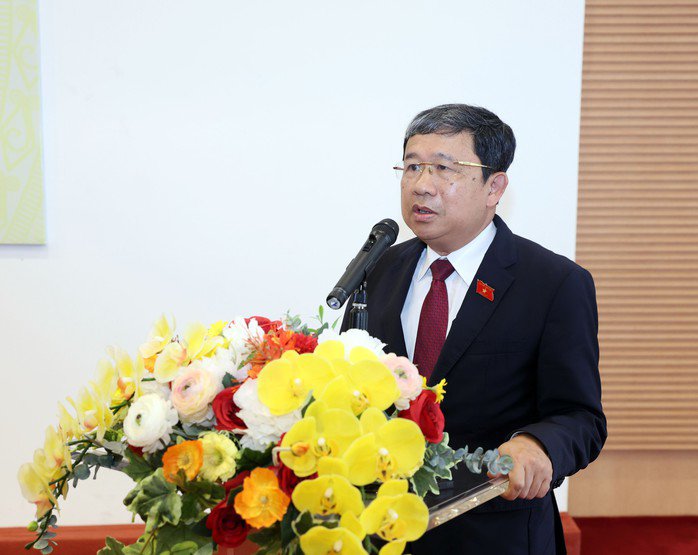 Phó Chủ nhiệm Thường trực Ủy ban Quốc phòng, An ninh và Đối ngoại Vũ Hải Hà phát biểu