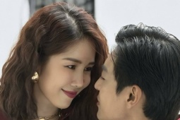 Ảnh sao 19/3: Lê Phương đăng ảnh tình tứ với Quốc Huy