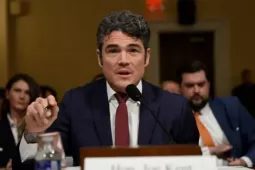 Quan chức vừa 'từ nhiệm để phản đối cuộc chiến ở Iran' bị FBI điều tra