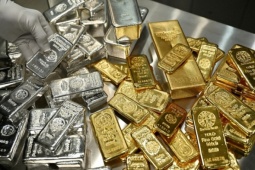 Vàng, bạc thế giới tiếp tục bị bán tháo