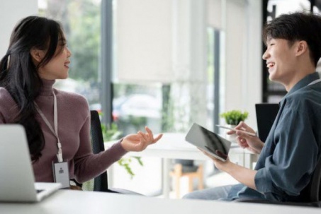 3 điều người thông minh không bao giờ đem ra bàn tán: Nói nhiều chỉ thiệt thân