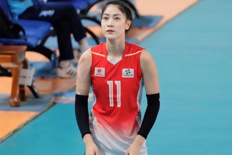 Hoa khôi bóng chuyền Kiều Trinh chấn thương nặng, Ninh Bình mất sao 1m85 thay Bích Tuyền
