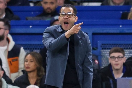 Tin mới nhất bóng đá sáng 20/3: Chelsea phát hiện ra gián điệp làm lộ đội hình