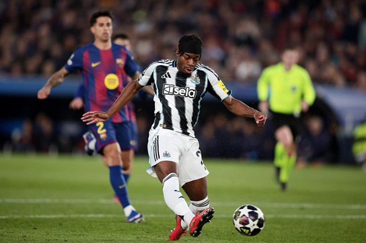 Trực tiếp bóng đá Barcelona - Newcastle: "Chích chòe" vỡ trận (Cúp C1) (Hết giờ) - 2