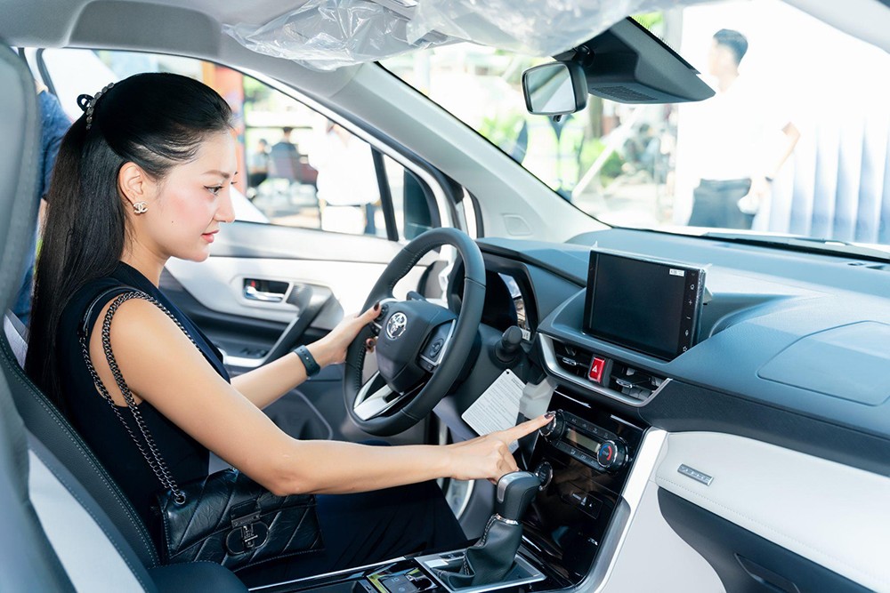 Khách hàng Việt ngày càng “mở lòng” với xe Hybrid.