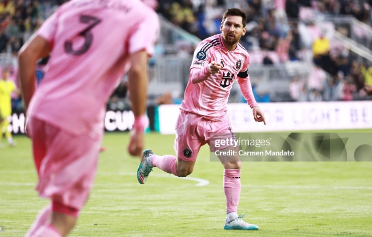Messi lập công nhưng Inter Miami vẫn bị loại