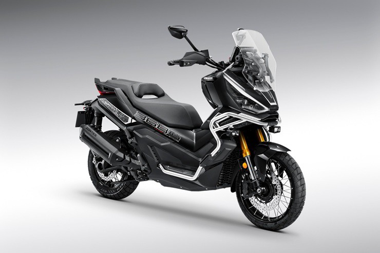 Xe ga mới nhiều công nghệ, thách thức cả Honda SH350i - 1