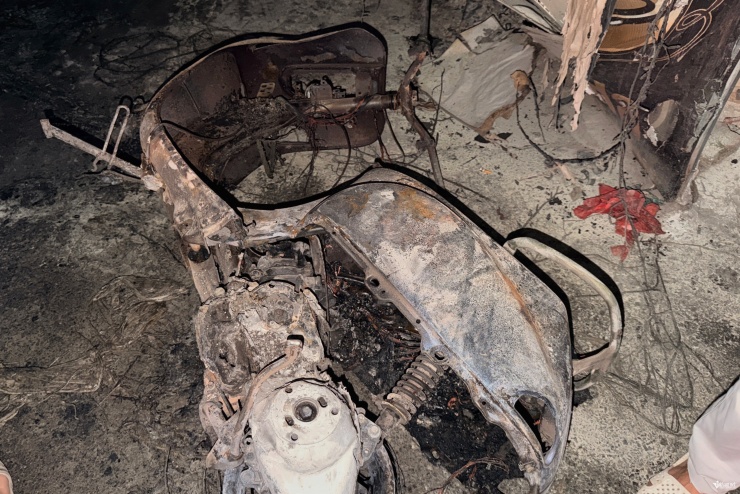 Cháy lớn tại quán 'hát cho nhau nghe' ở Hà Nội - 4