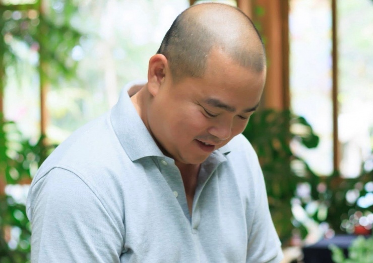 Sau khi lên tiếng xin lỗi, Minh Khang khiến dư luận tranh cãi dữ dội.