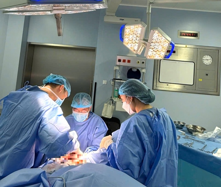 Nam giới vạm vỡ, sinh lý mạnh vẫn khó có con, vì sao? - 1