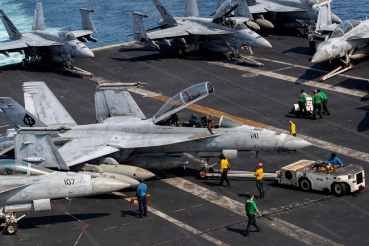 Mỹ mở chiến dịch khai thông eo biển Hormuz, Israel quyết đưa bộ binh vào Iran