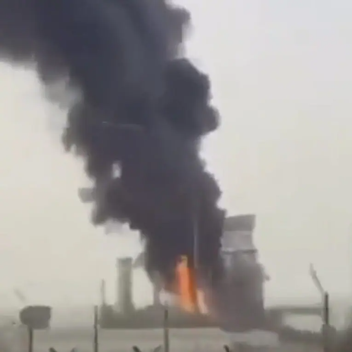 Xung đột tiếp tục leo thang khi Iran phóng máy bay không người lái tấn công cơ sở hạ tầng dầu mỏ ở Kuwait liên tiếp trong ngày 19 và 20-3. Ảnh: Telegraph