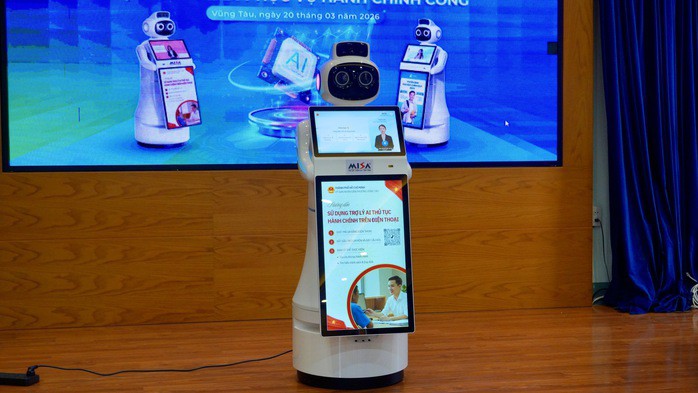 Robot lễ tân sẽ làm việc tại Trung tâm phục vụ hành chính công phường