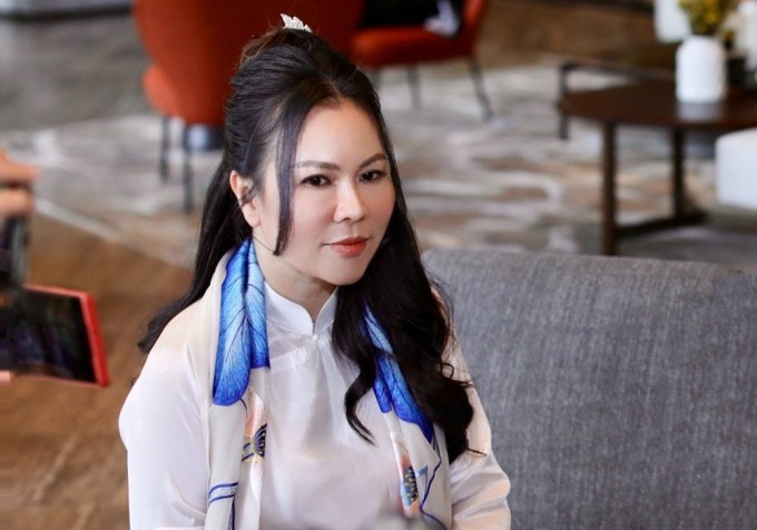 Sau khi chồng mất, Ngọc Tiền sống kín tiếng, khóa mạng xã hội.