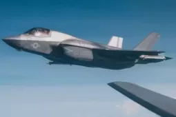 Tiêm kích tàng hình F-35 Mỹ hạ cánh khẩn cấp, nghi trúng hoả lực từ Iran