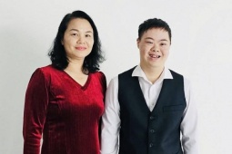 Mẹ dạy con bệnh Down kỹ năng bán hàng để tự lập