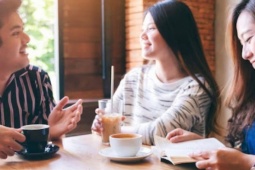 4 điều người EQ cao 'ngậm miệng' nơi công sở: Nói ra là tự hại mình