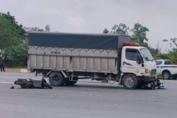 Xe tải tông liên hoàn 3 xe máy ở Ninh Bình, hai phụ nữ tử vong