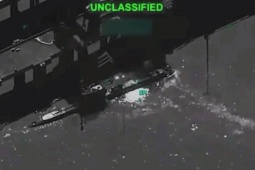 Mỹ tuyên bố phá hủy 11 tàu ngầm Iran, chiến sự dưới biển leo thang dữ dội