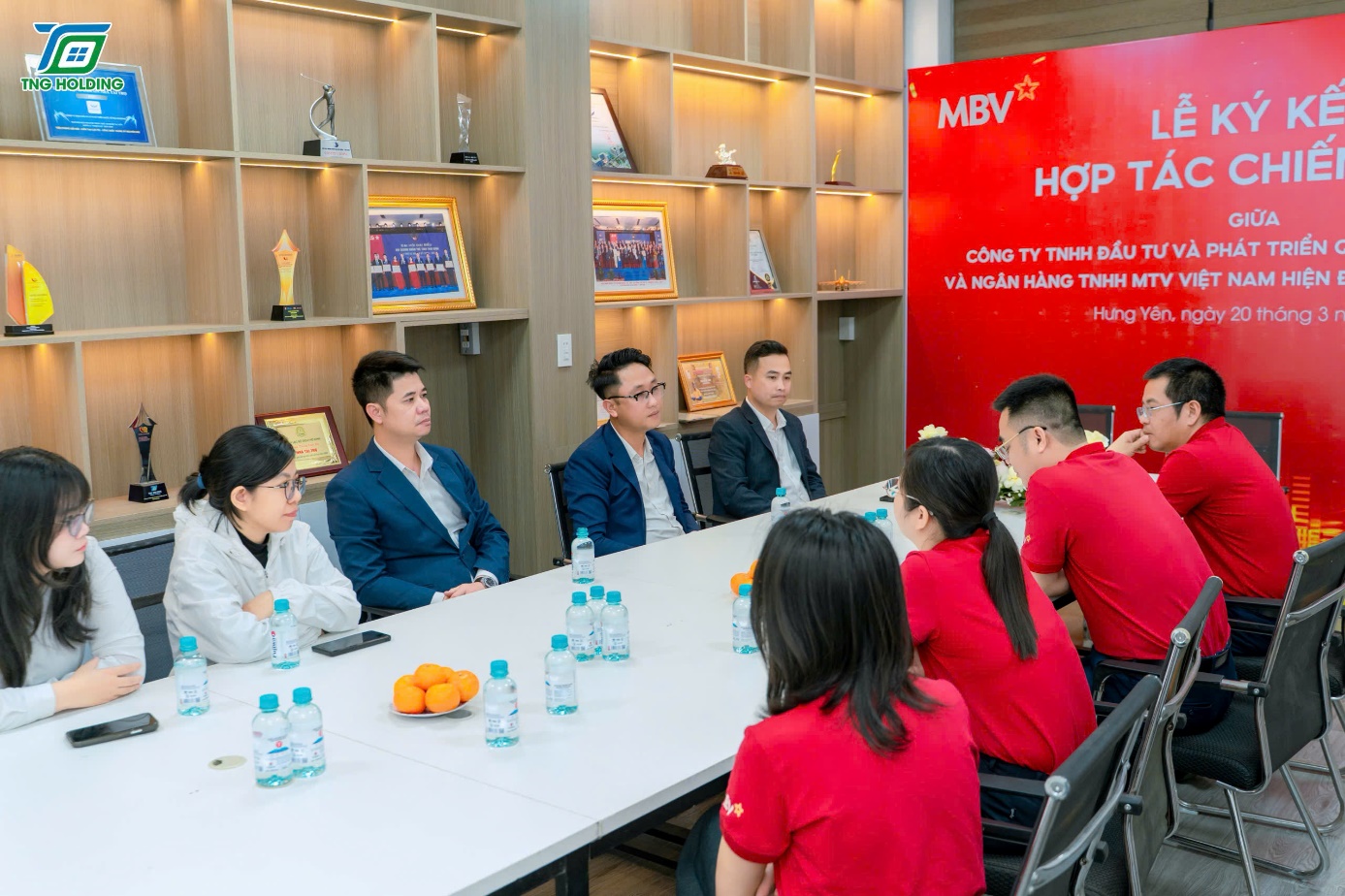 “Bắt tay chiến lược” giữa MBV và TNG Holdings: Bơm vốn ưu đãi, mở rộng cơ hội đầu tư tại Hưng Yên - 2