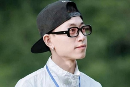 Double2T lên tiếng khi quản lý cũ tự đàm phán chi phí ngoài hợp đồng