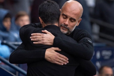 Chung kết Arsenal - Man City: Ngày bị Arteta lật đổ sẽ là ngày Pep "gác kiếm"?