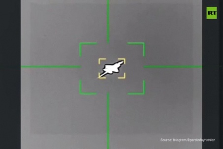 VIDEO: Iran công bố clip "F-35 của Mỹ" trúng đạn giữa không trung