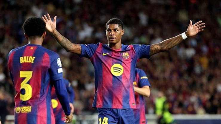 Rashford chơi khá tốt tại Barca