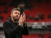 Carrick “lộ mặt” ở MU: Điềm tĩnh ngoài sân, bùng nổ trong phòng thay đồ