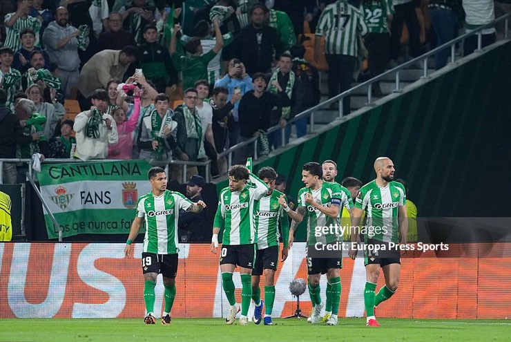 Niềm vui sớm dành cho Real Betis