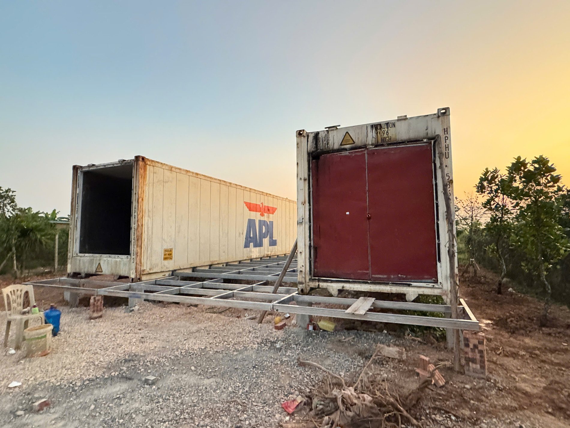 Vợ chồng Hà Nội chi 300 triệu làm nhà container 110m², 4 phòng ngủ tiện nghi - 1