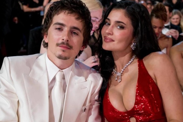 Ai cứu được Timothée Chalamet