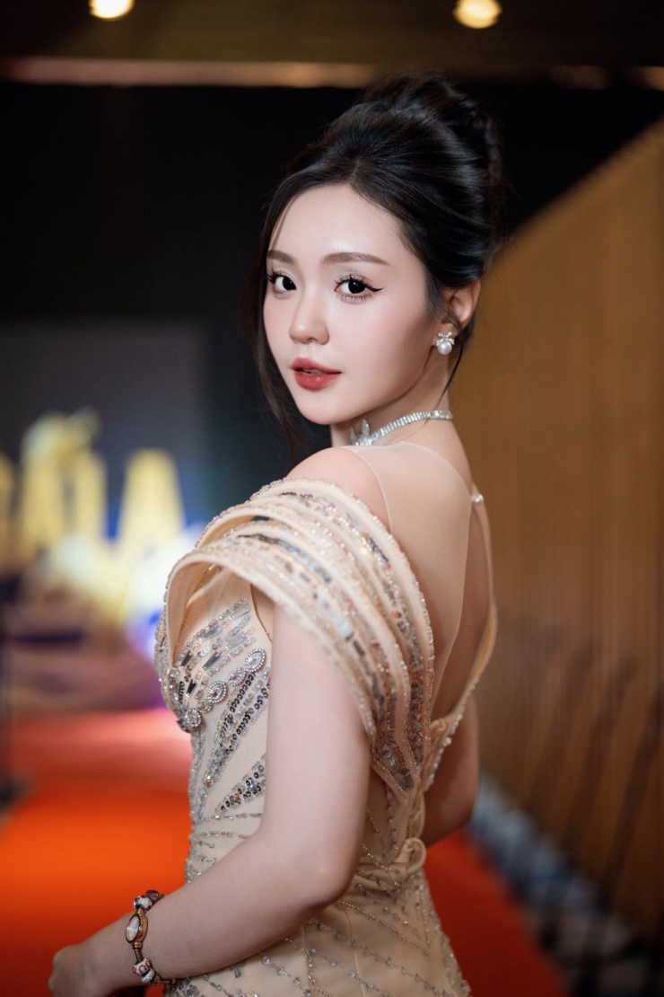 Khánh Như - người đẹp bản lĩnh của Miss World Vietnam - 5