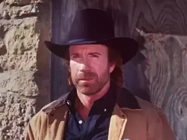 Huyền thoại hành động Chuck Norris qua đời