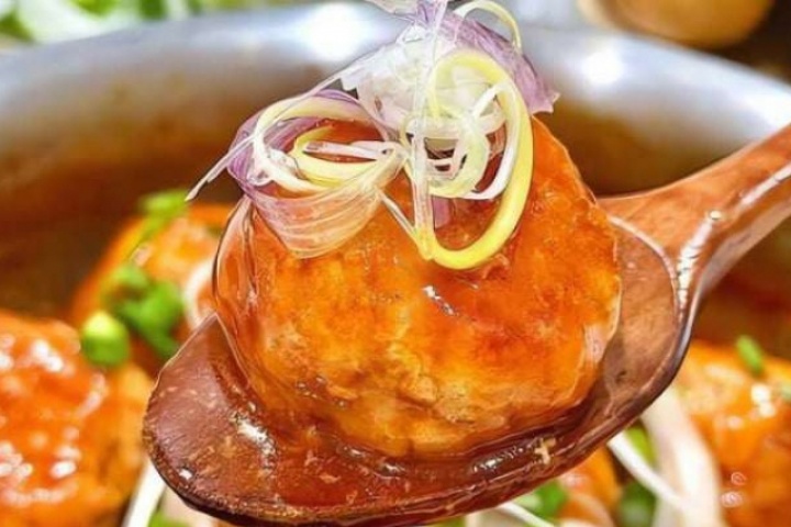 Bí quyết làm xíu mại tôm thịt bọc trứng cút không khô, mềm thơm, béo bùi, ăn hoài không ngán