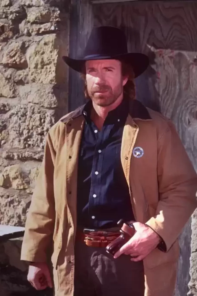 Chuck Norris trong phim "Walker, Texas Ranger". Ảnh: Courtesy Everett Collection