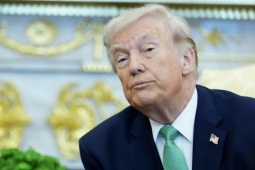 Ông Trump bác khả năng ngừng bắn, cân nhắc phương án đưa quân vào Iran