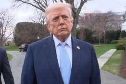 Ông Trump phản hồi thông tin Mỹ có thể chiếm đảo Kharg của Iran