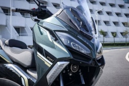 Xe ga 250cc mới ra mắt giá 53 triệu đồng ngang Honda Air Blade, có ABS và TCS như SH