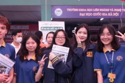 Các trường thuộc ĐHQG Hà Nội quy đổi 5.5 IELTS thành 8 điểm tiếng Anh