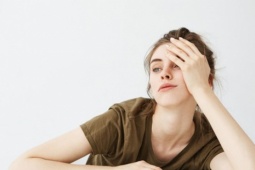 Bác sĩ chỉ 4 dấu hiệu suy thận ở người trẻ dễ bỏ qua