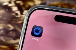 Sàn tiền số ONUS 'sập'