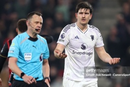 Tin mới nhất bóng đá trưa 21/3: Huyền thoại MU phản đối quyết định phạt thẻ đỏ Maguire