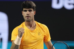 Nóng nhất thể thao trưa 21/3: Alcaraz ví trận thắng đàn em với thảm bại trước Nadal