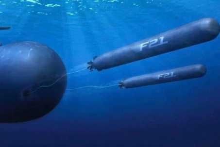 Mỹ tung 'sát thủ đáy biển' dùng ngư lôi xé đôi tàu chiến Iran
