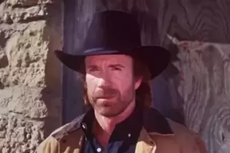 Huyền thoại hành động Chuck Norris qua đời